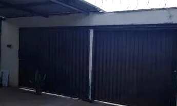 Imagem 4: Casa de Rua com 4 barracões VT15975