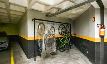 Imagem 6: Imóvel para aluguel possui 54 metros quadrados com 1 quarto em Petrópolis - Porto Alegre