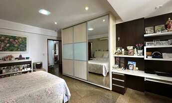 Imagem 5: Imóvel para venda tem 237 metros quadrados com 4 quartos em Nova Suiça - Goiânia - GO