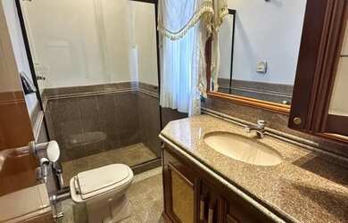 Imagem 13: Imóvel para venda possui 265 metros quadrados com 4 quartos em Praia da Costa - Vila Velha