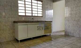 Imagem 4: Casa com 3 Quartos no Parque Vista Alegre Bauru Sobrado com Quintal e Sacada