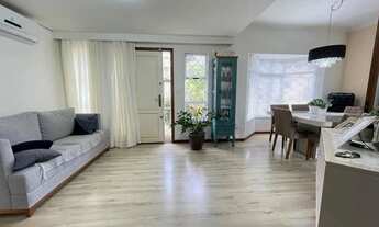 Imagem: Casa Triplex com 4 dormitórios 1 suíte