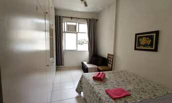 Imagem: Rua constante ramos serve para airnb temporada