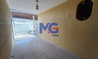 Imagem 4: Casa com 03 Quartos com 198m² no Bairro Vila União-Fortaleza-Ce