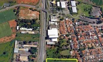 Imagem 3: Área Comercial de 23.723,00 m2 ás margens da BR 153 póxima ao Aeroporto