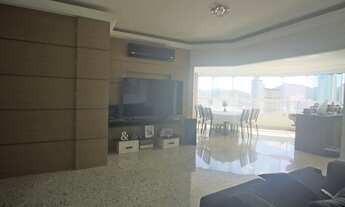 Imagem 7: Apartamento á 200 m da praia, com suíte master banheira e closet