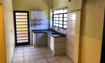 Imagem 4: Casa para Venda em Brotas, BELA VISTA, 3 dormitórios, 1 suíte, 2 banheiros, 4 vagas