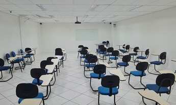 Imagem 5: Lojao av.vitoria 250m2.frente p avenida vitoria.banheiros.gar.ideal p empresas medio porte