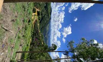 Imagem 2: Santa Teresa - Área de frente para estrada principal do Circuito Caravaggio!