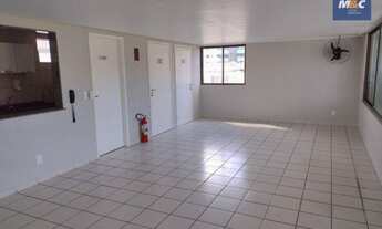 Imagem 3: 1 quarto na Na melhor localização da Madalena, com armários, piscina, com vista para Beira