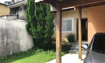 Imagem 2: Casa térrea para venda possui 215,m² com 4 quartos em Vila Oliveira - Mogi das Cruzes - SP