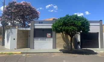 Imagem 3: Consultório para venda tem 94 metros quadrados em Vila Santana - Araraquara - SP