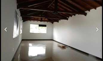 Imagem 2: Casa de condomínio para venda com 580 metros quadrados com 4 quartos