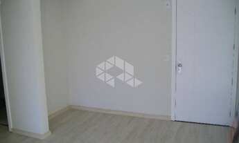 Imagem 2: PORTO ALEGRE - Apartamento Padrão - Cavalhada