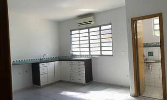 Imagem 4: Sala para profissionais de saúde e estética