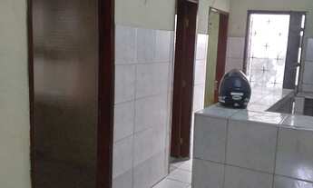 Imagem 2: Vende-se casa no Genibaú com 7 compartimentos 6X12 com garagem