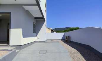 Imagem 2: Sobrado para Venda em Palhoça, Bela Vista, 2 dormitórios, 2 suítes, 3 banheiros, 2 vagas