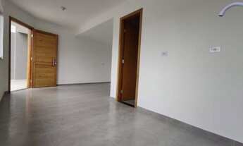 Imagem 6: Sobrado para Venda em Curitiba, SITIO CERCADO, 3 dormitórios, 2 banheiros, 3 vagas