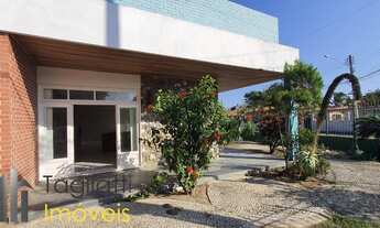 Imagem 6: CASA AO LADO DA LAGOA COM 02 TERRENOS E ARQUITETURA MODERNA