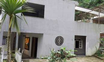 Imagem 7: Casa de 4 qts. em Condomínio na Caneca Fina