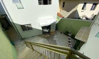 Imagem 6: Casa a venda com 5 quartos, suíte e 219 metros quadrados no Santa Mônica em BH