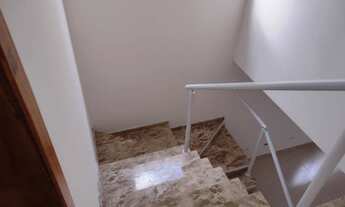 Imagem 4: Belíssimo sobrado para venda possui 151 metros, com 3 quartos em Jardim Rio das Pedras - C