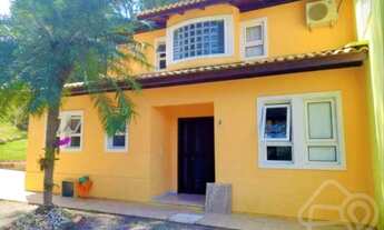 Imagem 2: Casa para Venda em Florianópolis, Rio Tavares, 4 dormitórios, 2 suítes, 4 banheiros, 3 vag