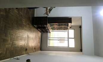 Imagem 2: Apto silencioso com 72m2, com 3 quartos , dependência completa , vaga para alugar no edifí