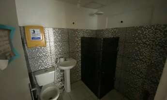 Imagem 5: Casa comercial ou residencial à venda com quatro (04) quartos na Imbiribeira, Recife/PE