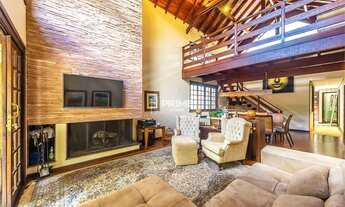 Imagem 6: Fantástica casa estilo clássica com um toque moderno atemporal. 427m² de área privativa em