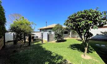 Imagem 4: Ótima casa em estilo rustico com 3 suítes sendo a máster com vista mar, ao lado do Novo Ca