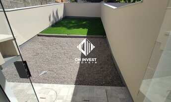 Imagem 4: Casa com 2 dormitórios e amplo terreno aos fundos em São José