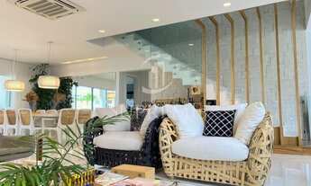 Imagem 2: Casa de condomínio para venda com 680 metros quadrados com 5 quartos