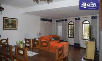 Imagem 7: Sobrado gigante! 363 m² construídos com 5 dormitórios no Jardim Paraventi - Guarulhos