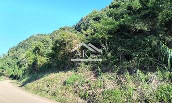 Imagem 3: Área de terras com vista e riacho em Linha Nova na Serra Gaúcha