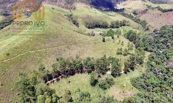 Imagem 2: Fazenda para Venda em Rio Preto, Zona Rural, 3 dormitórios, 1 suíte, 1 banheiro, 4 vagas