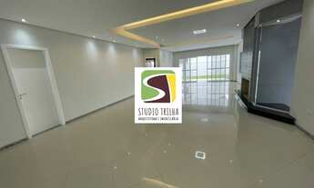 Imagem 3: Casa de condomínio para aluguel e venda, com 330 metros quadrados, 4 suítes