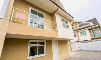 Imagem: Ótimo sobrado tríplex novo com ático