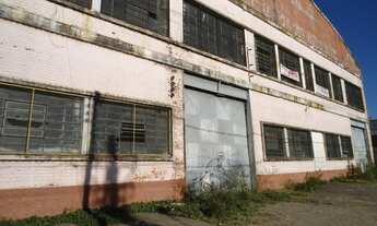 Imagem: Galpão/Depósito/Armazém para venda possui