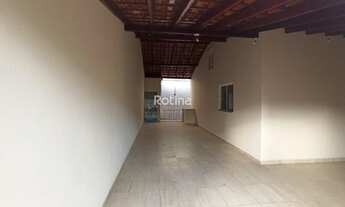 Imagem 2: Casa para aluguel, 2 quartos, 1 suíte, 2 vagas, Jardim Europa - Uberlândia/MG