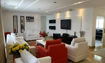 Imagem 7: Casa para venda tem 474 metros quadrados com 3 quartos em Vila Gilda - Santo André - SP