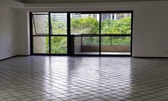 Imagem: Alto Padrão. Apto. Ao lado da Praça da