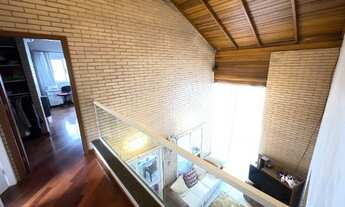 Imagem 2: Sobrado Alto Padrão com 5 quartos, todos com suítes, em condomínio!!!