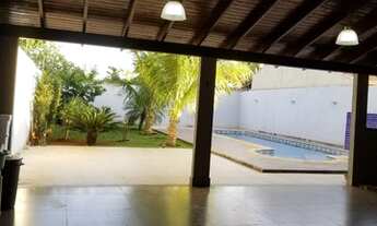 Imagem 2: Casa para venda tem 207 metros quadrados com 3 quartos em Jardim Tijuca - Campo Grande - M