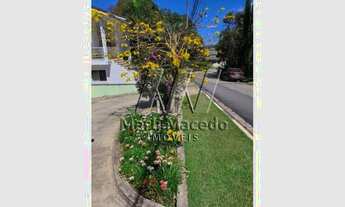 Imagem 4: Casa para venda possui 350 metros quadrados com 5 quartos em Arujá Country Club - Arujá