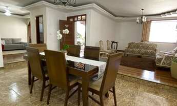 Imagem 6: Casa para venda possui 400 metros quadrados com 3 quartos em Jardim da Cidade - Betim - Mi