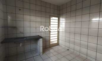 Imagem 5: Casa para aluguel, 3 quartos, 1 vaga, Tibery - Uberlândia/MG