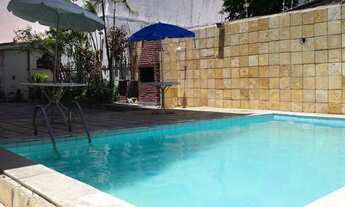 Imagem 2: Cobertura duplex com 5 quartos, 2 vagas e com vista para o mar de Casa Caiada - Olinda - P