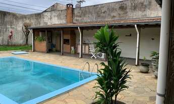 Imagem 2: Casa à Venda em Marília com Piscina no Bairro Jardim Marajó
