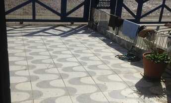 Imagem: Sobrado duplex a uma quadra do mar